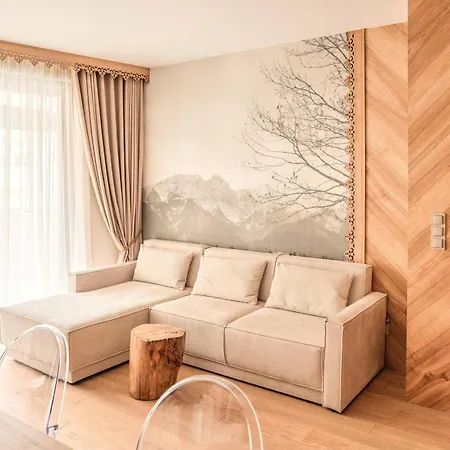 Giewont Premium شقة